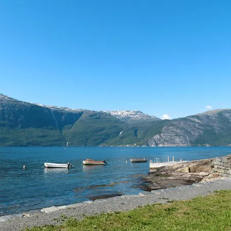 Utsikten Hébergement de vacances Ytre Ålvik